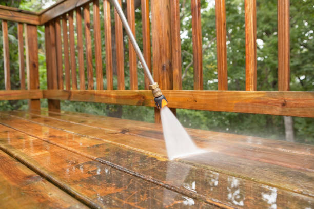 Fence Pressure Washing in Shamrock, TX