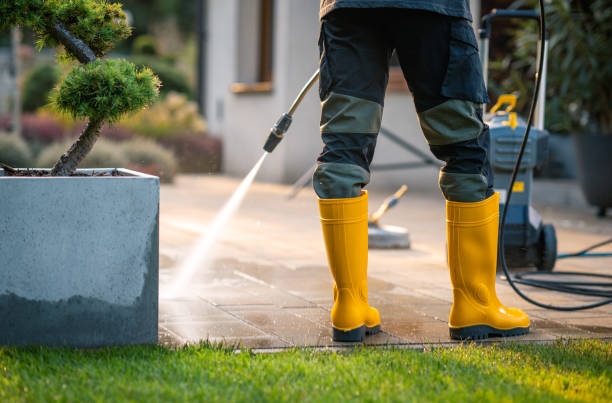 Garage Pressure Washing in Shamrock, TX